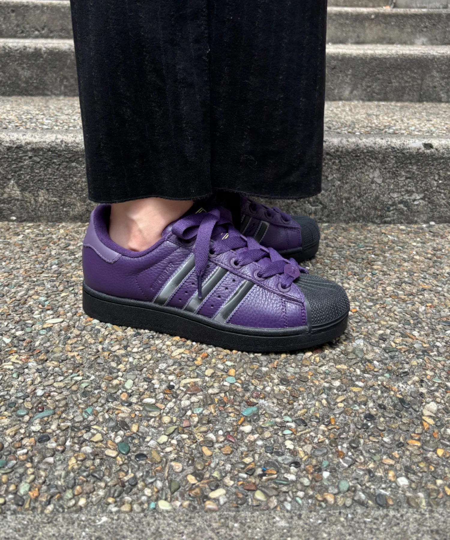 Унисекс кроссовки adidas SUPERSTAR II из натуральной кожи фиолетовые
