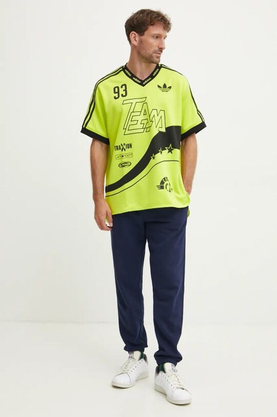 Футболка adidas Originals, зеленый — фото 2