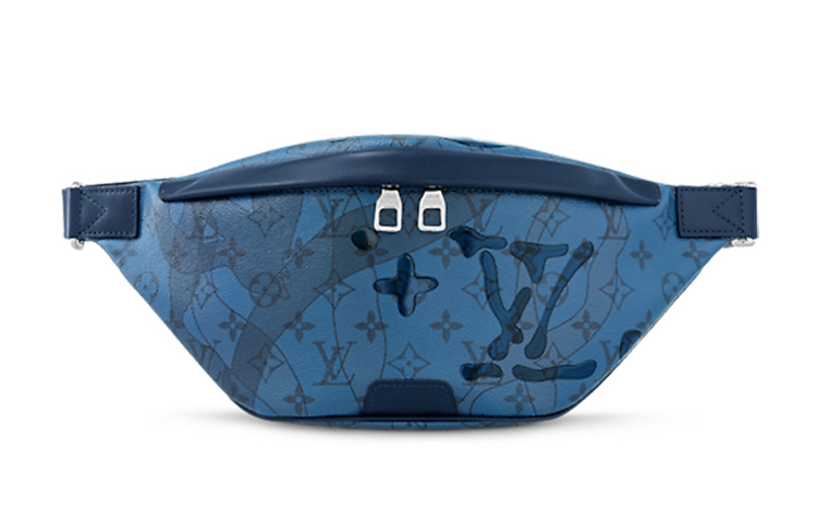 

Discovery Поясная сумка Abyss Blue LOUIS VUITTON