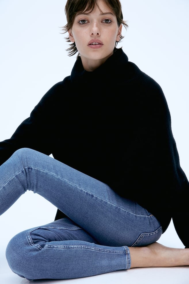 

Узкие высокие джинсы H&M, голубой
