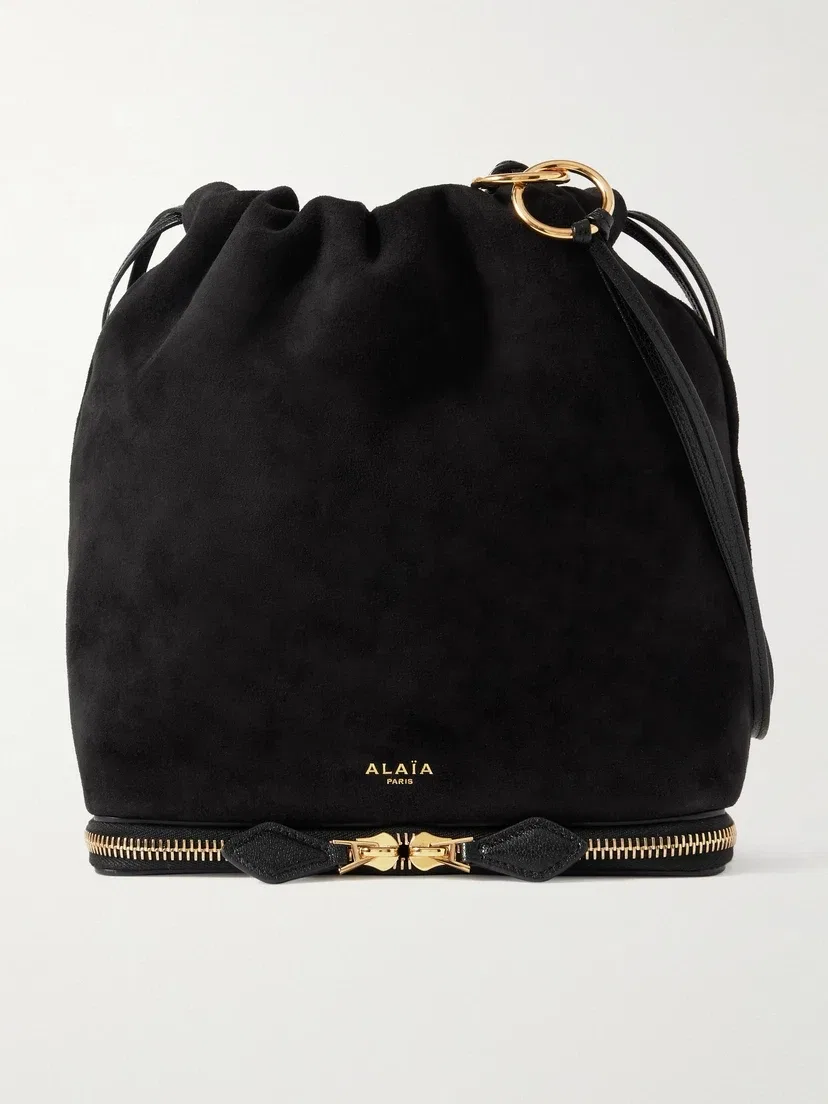 Замшевая сумка через плечо Le Pochon с кожаной отделкой Alaïa, черный