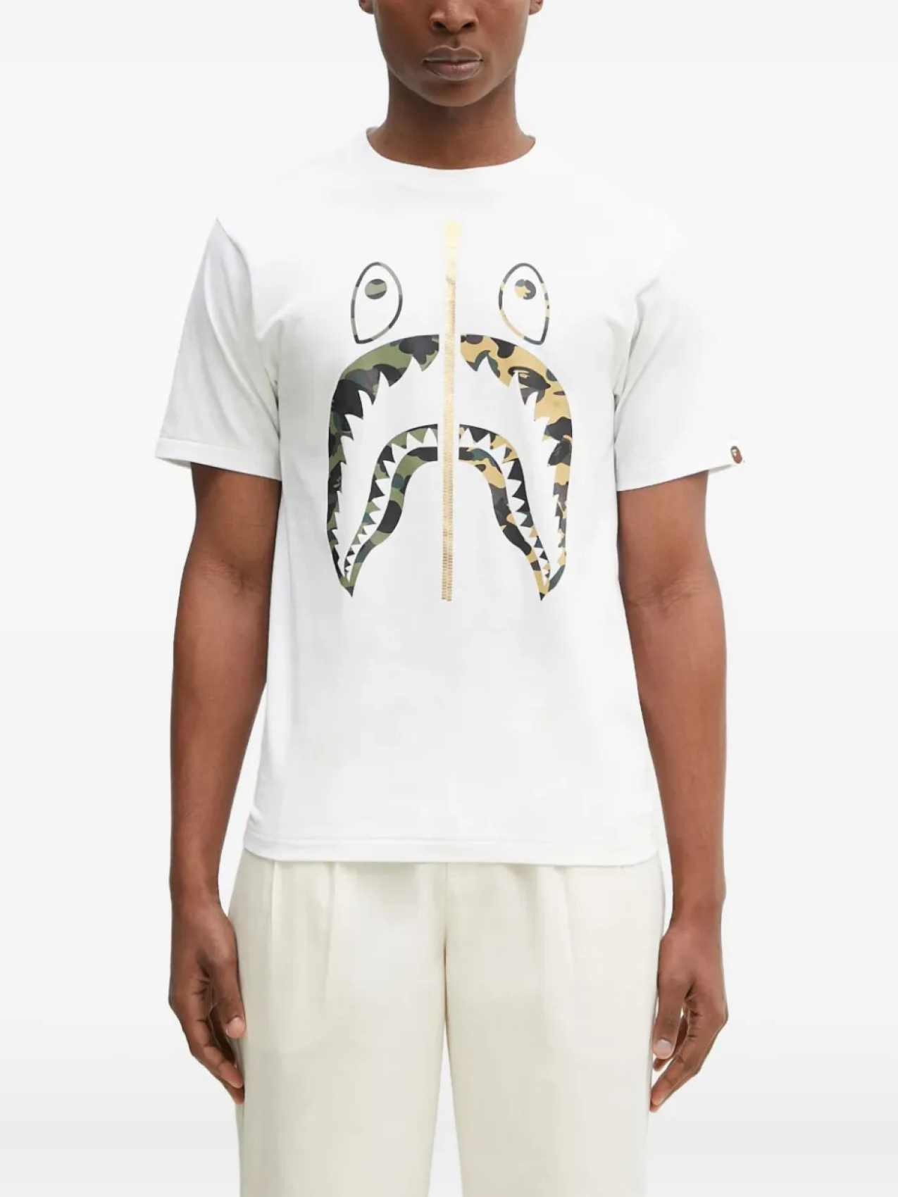

Футболка с изображением акулы A BATHING APE 1st Camo Separate, белый