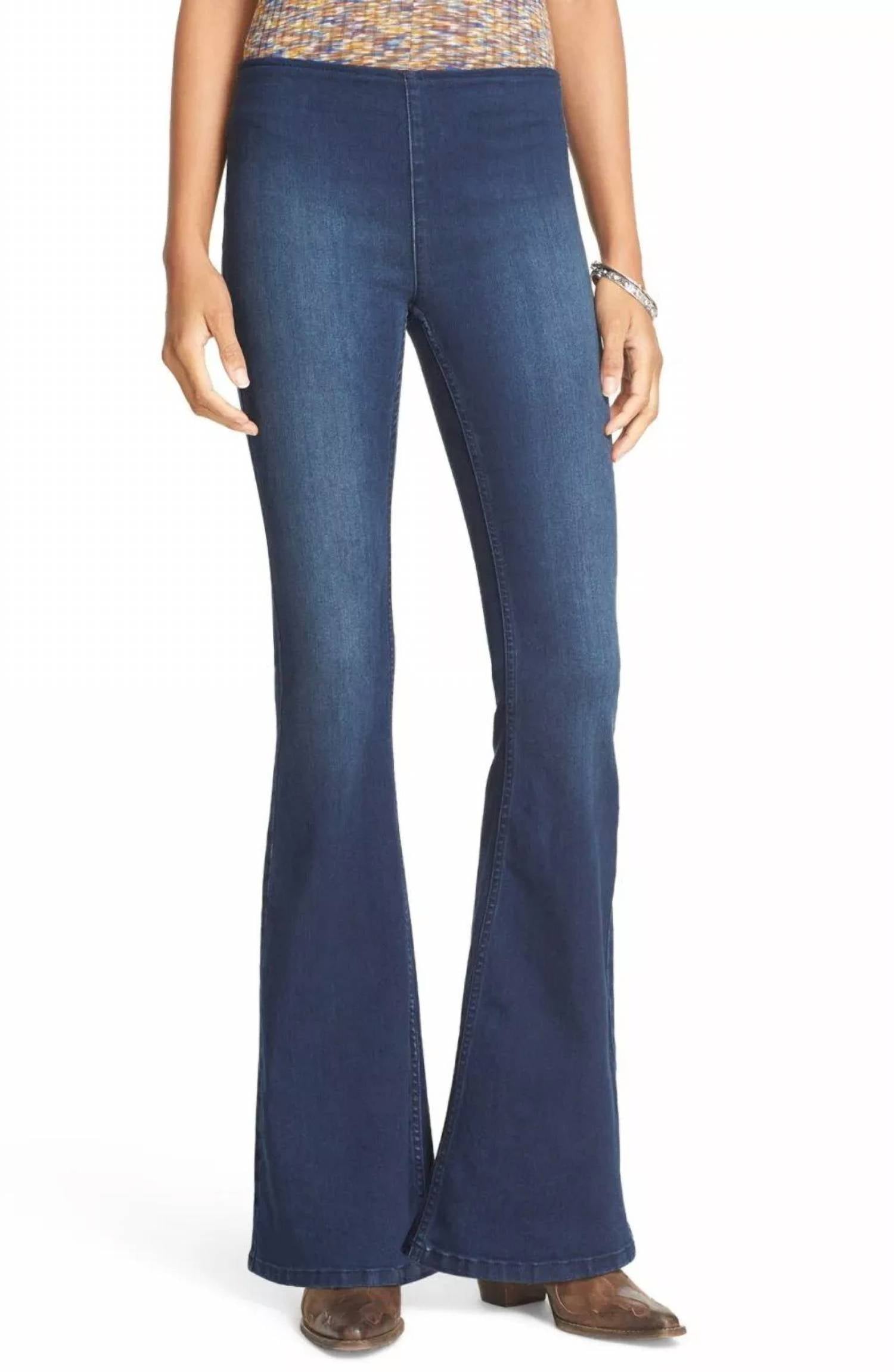 

Женские джинсы Penny Pull-On Flare в цвете деним-синий Free People
