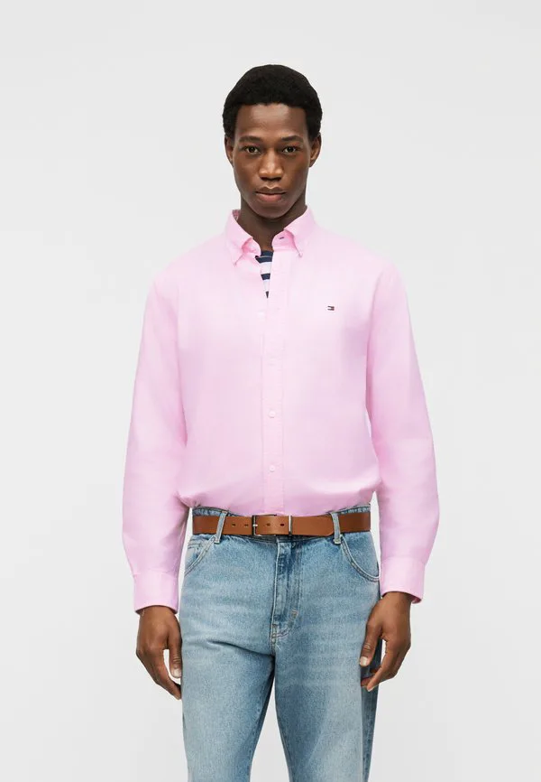 Рубашка-Оксфорд стандартного кроя с воротником на пуговицах. Tommy Hilfiger, Rose Petal