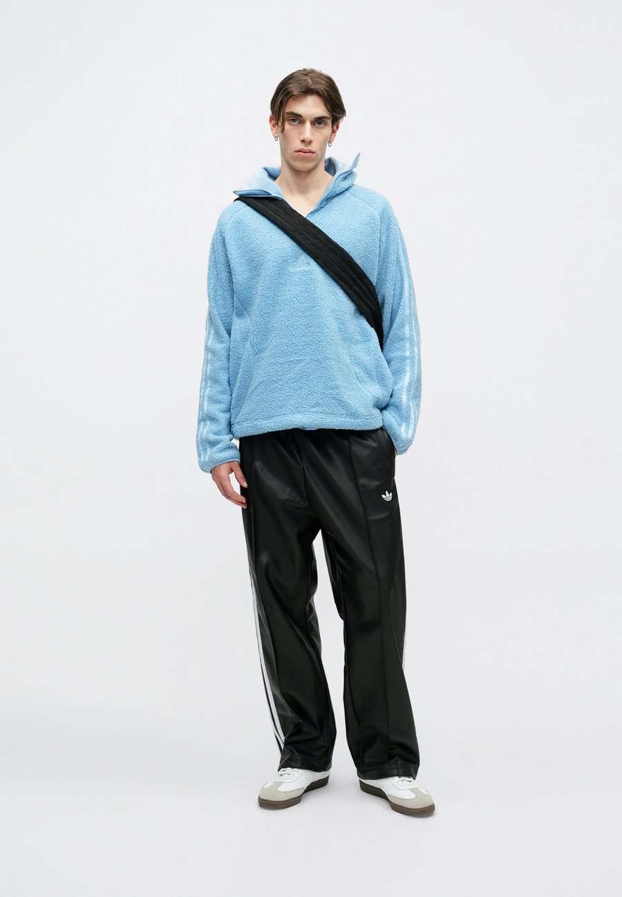 Джемпер Adidas Originals Fleece jumper, Ash Blue/Light Blue — фото 2