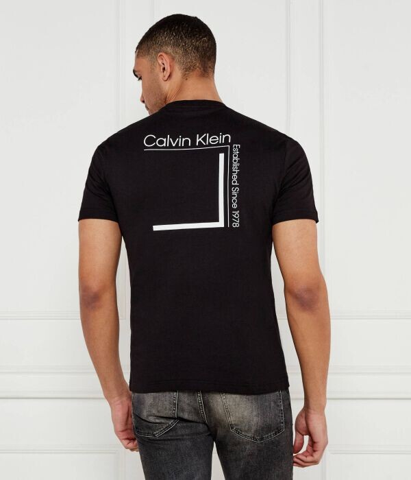 Футболка Calvin Klein CP-Linear, черный — фото 3