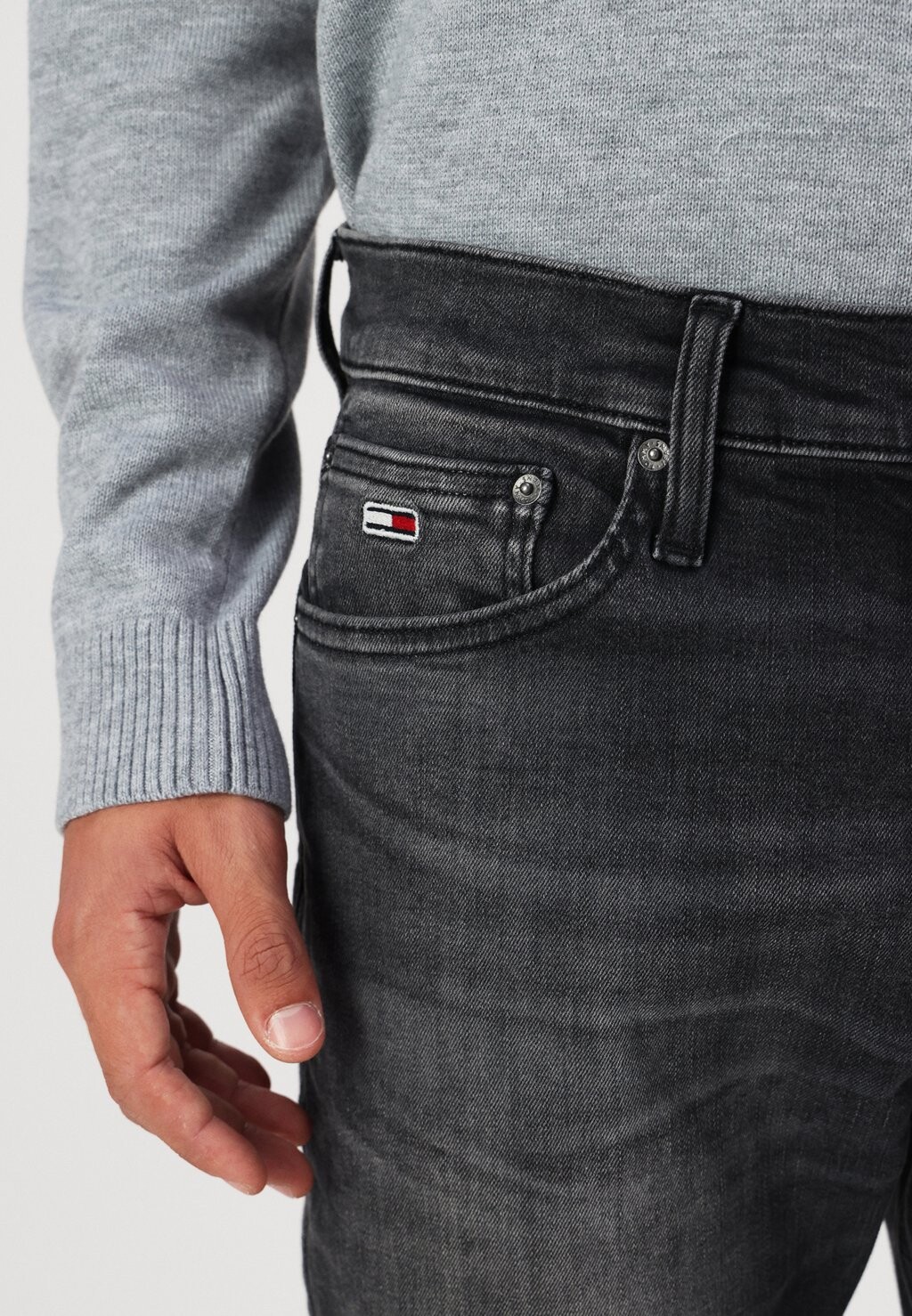 

Джинсы облегающего кроя RYAN Tommy Jeans, черный деним