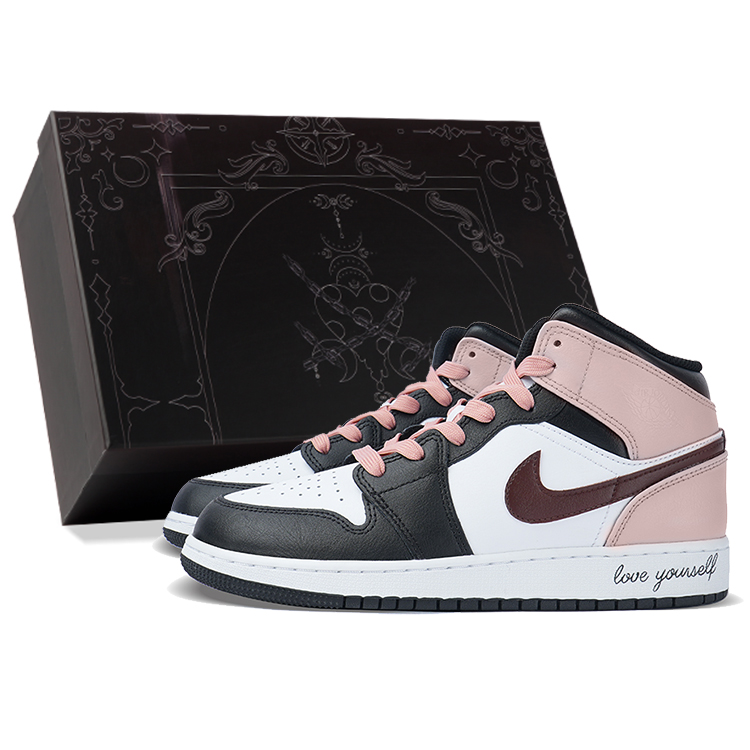 

Кроссовки Air Jordan 1 Vintage Basketball Shoes Women's High-top Black/powder, черный/розовый