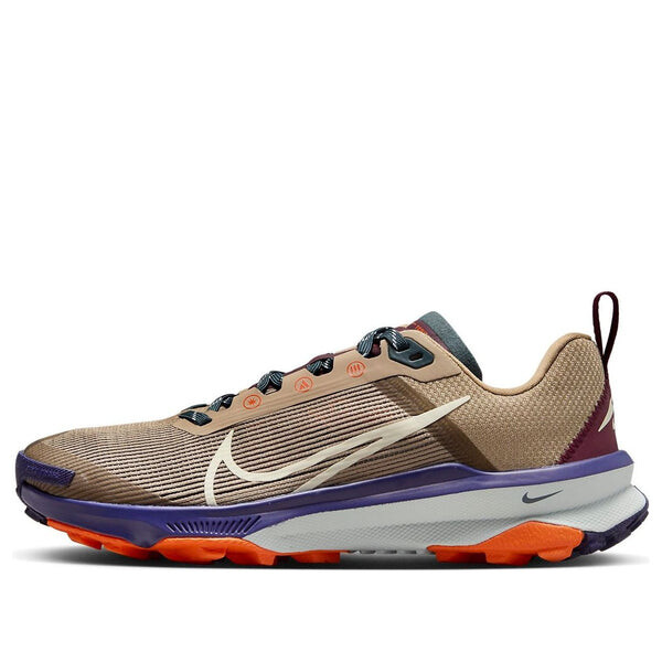 

Кроссовки kiger 9 Nike, хаки