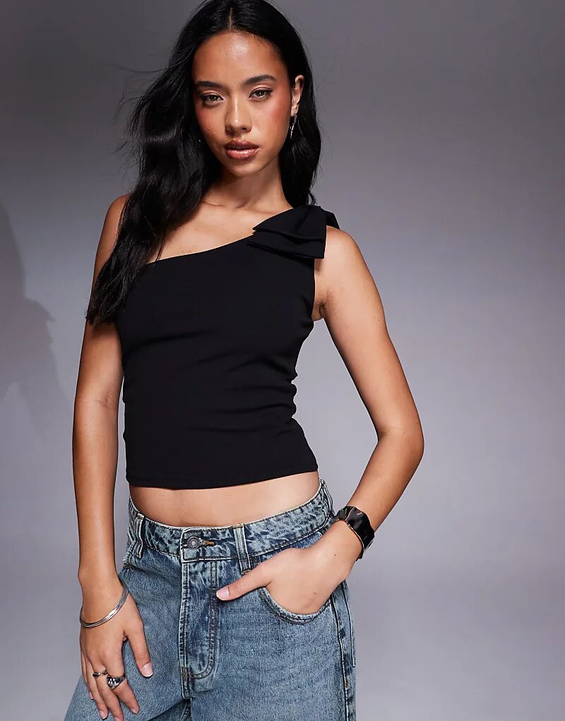 

Топ из крепа-скуба на одно плечо с бантом ASOS DESIGN черного цвета