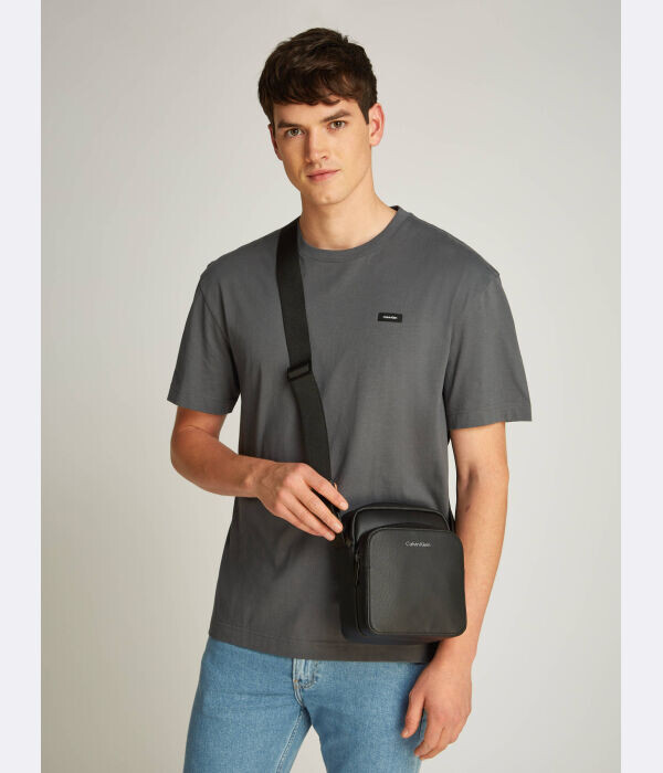 

Сумка мужская Calvin Klein через плечо, черный