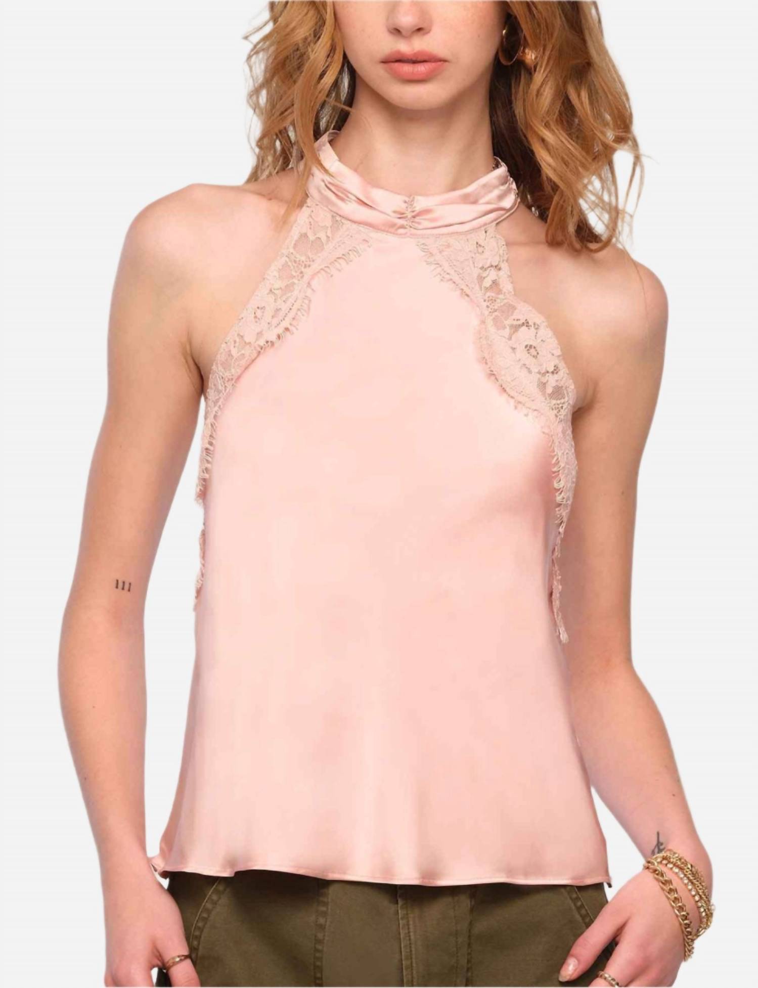 

Топ Maelle Halter в цвете Blush heartloom, красный