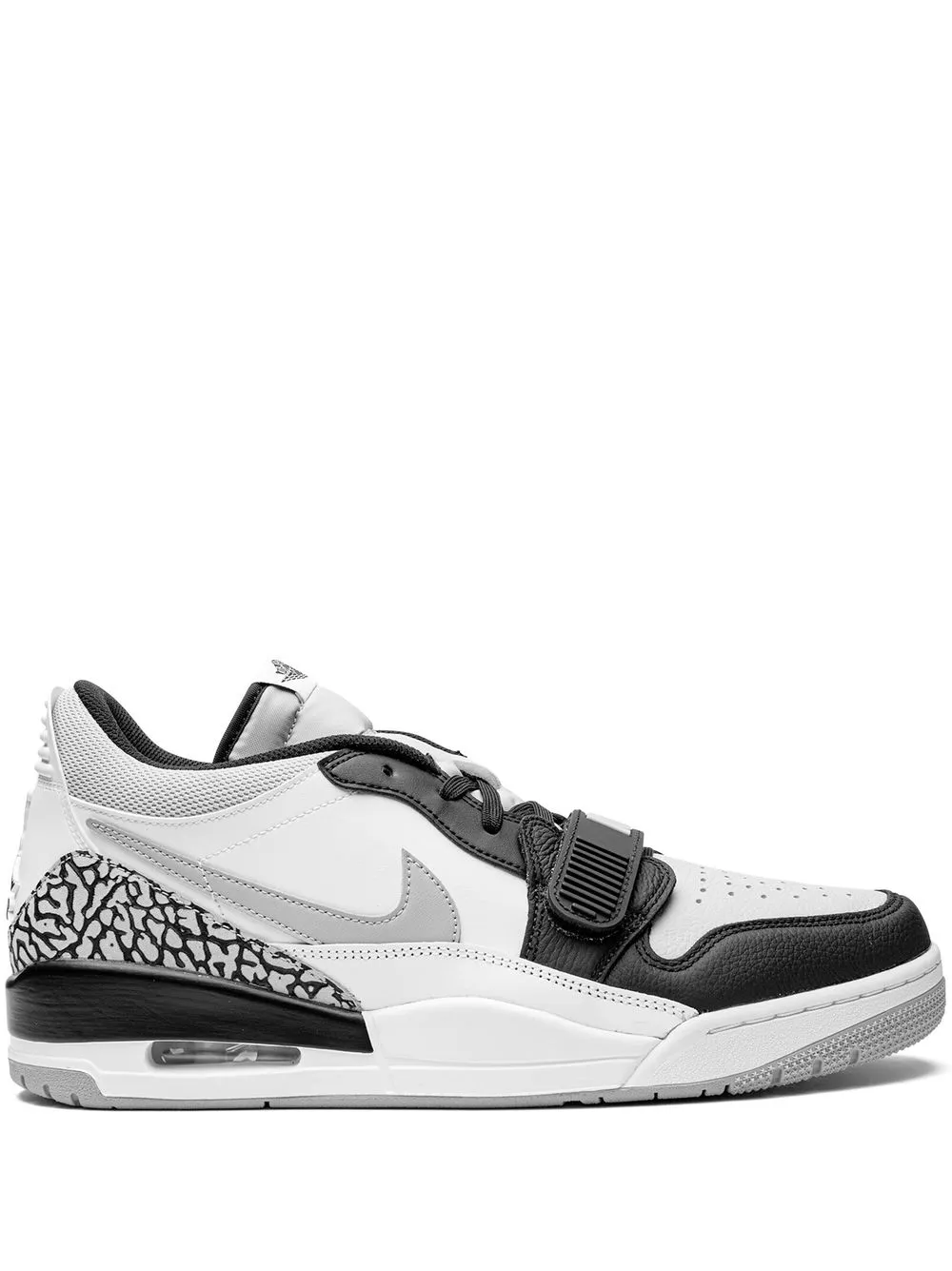 

Кроссовки Air Jordan Legacy 312, белый