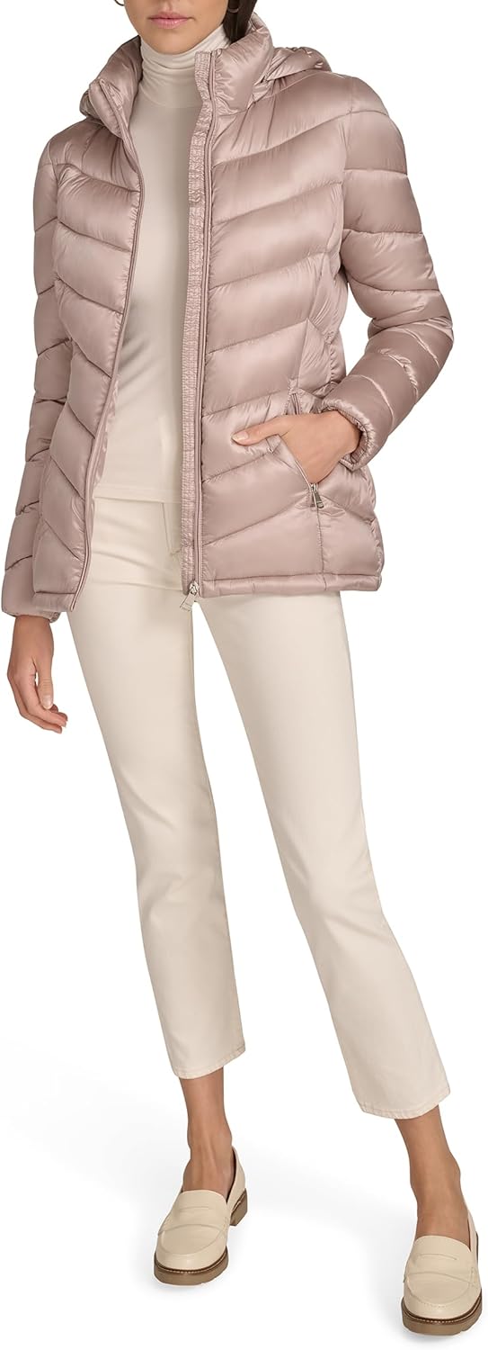 

Calvin Klein Женская классическая утепленная куртка с капюшоном на молнии, Pearlized Cappuccino