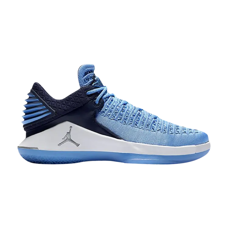 

Кроссовки Air Jordan 32 Low GS 'Win Like 82', синий