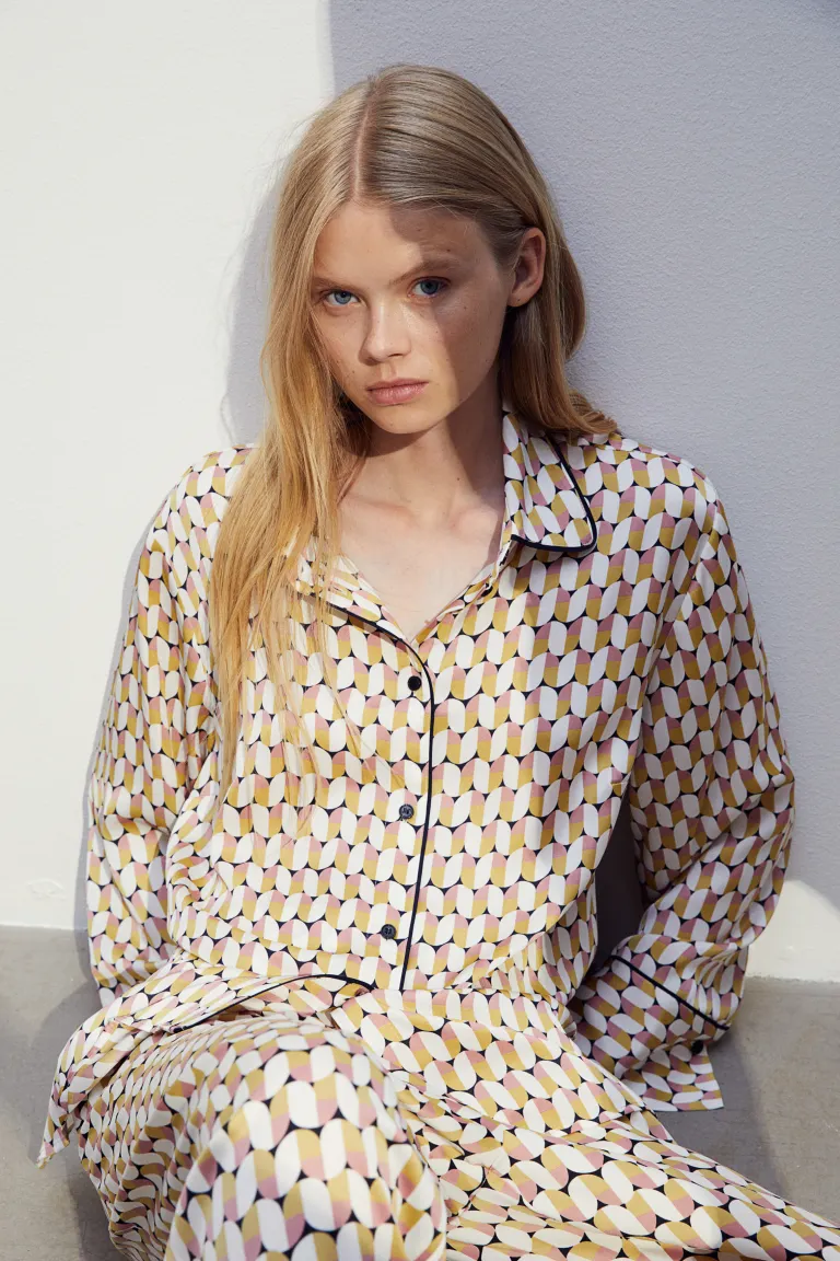 

Рубашка с рисунком H&M, розовый