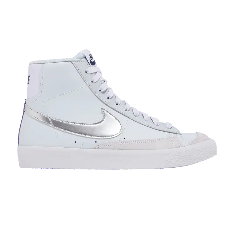 

Кроссовки Nike Blazer Mid '77 GS 'Platinum Grape Metallic Silver', белый