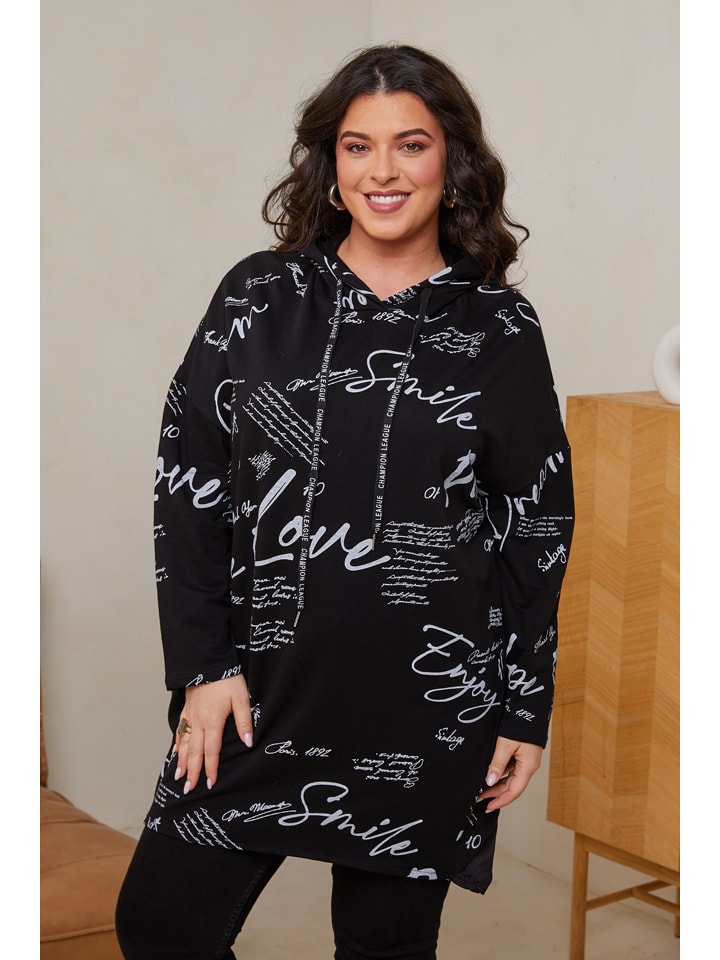

Короткое платье Curvy Lady, черный