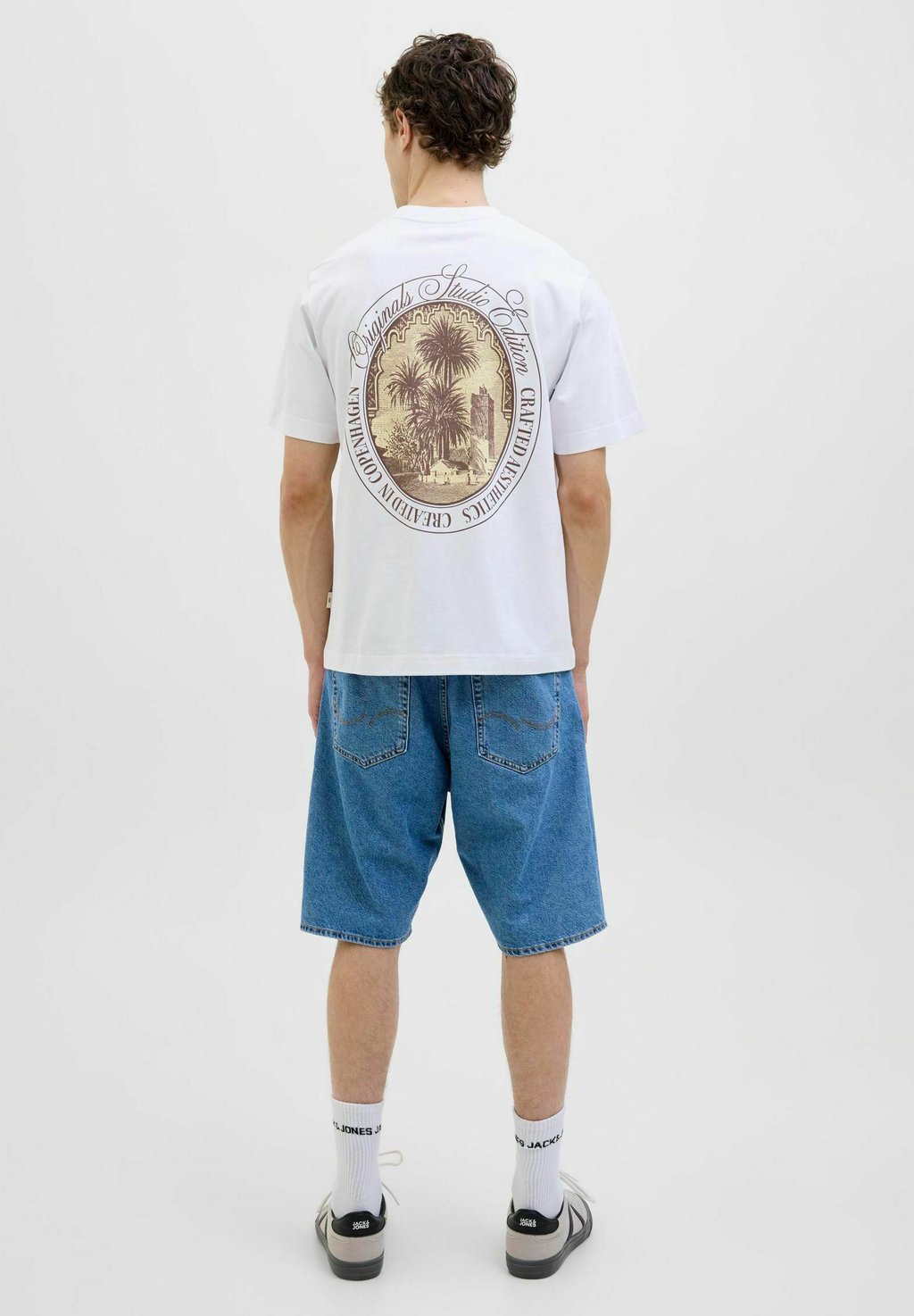 

Футболка с принтом Jack & Jones, кремовый