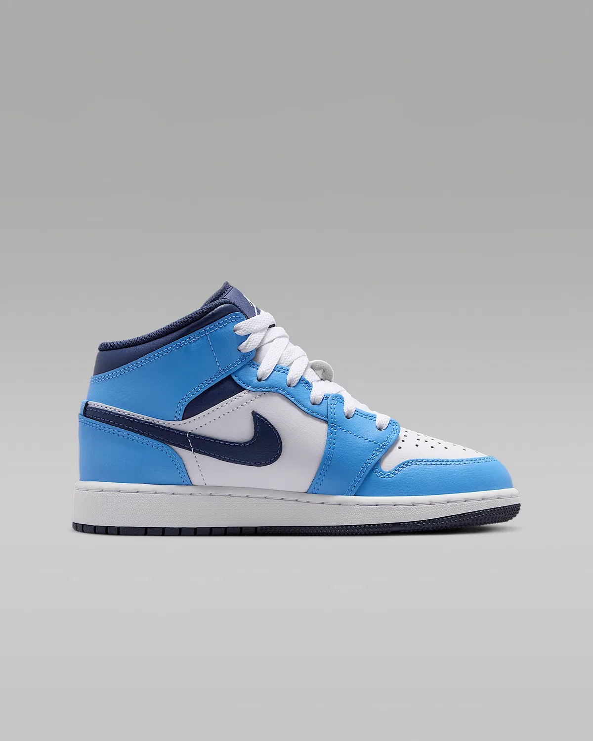 Кроссовки Air Jordan 1 Mid для детей старшего возраста, University Blue/White/Sail/Midnight Navy — фото 3