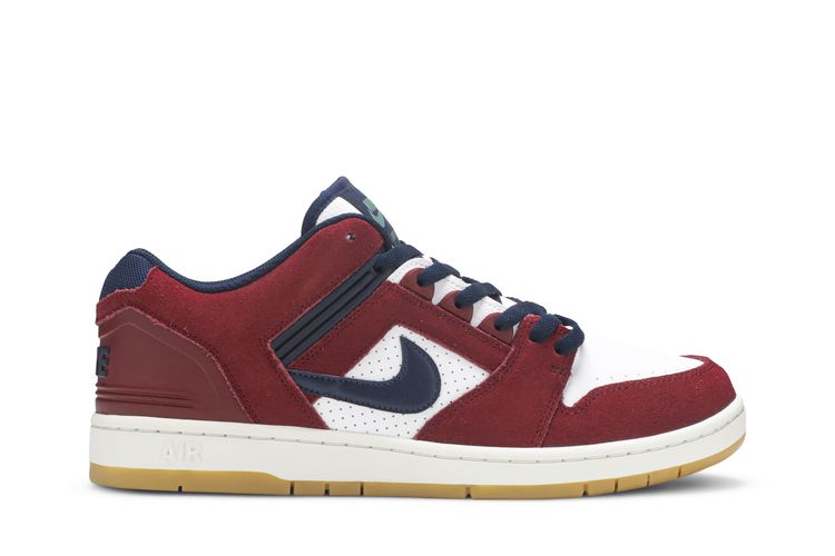 

Кроссовки Air Force 2 Low SB 'Team Red Obsidian', красный