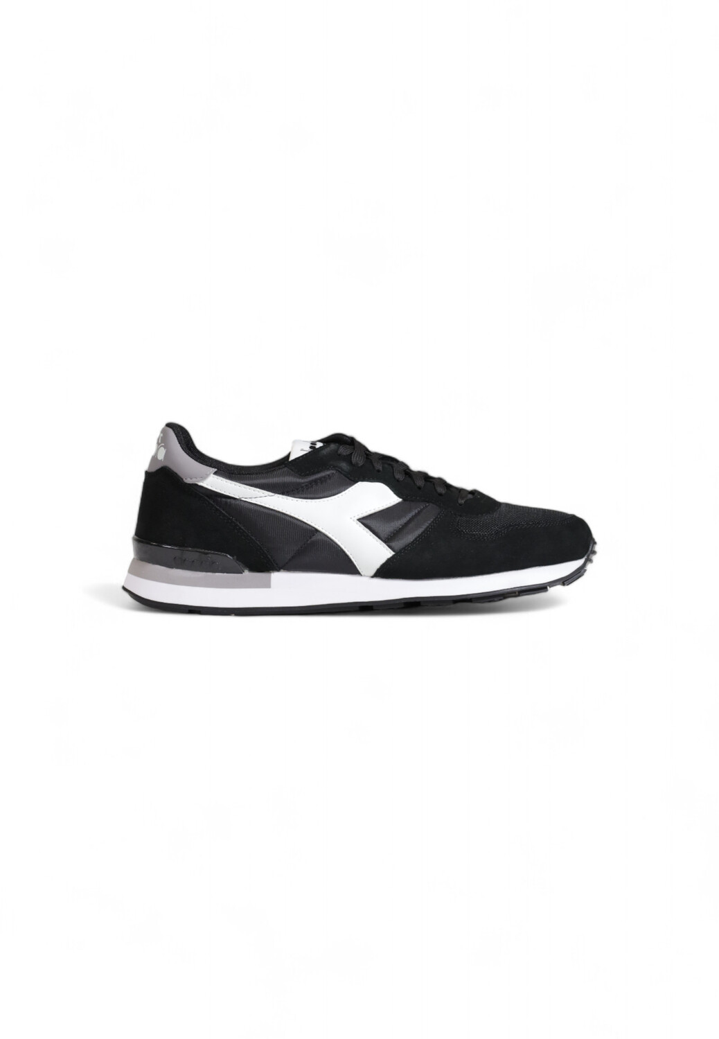 

Кроссовки Diadora мужские спортивные, черный
