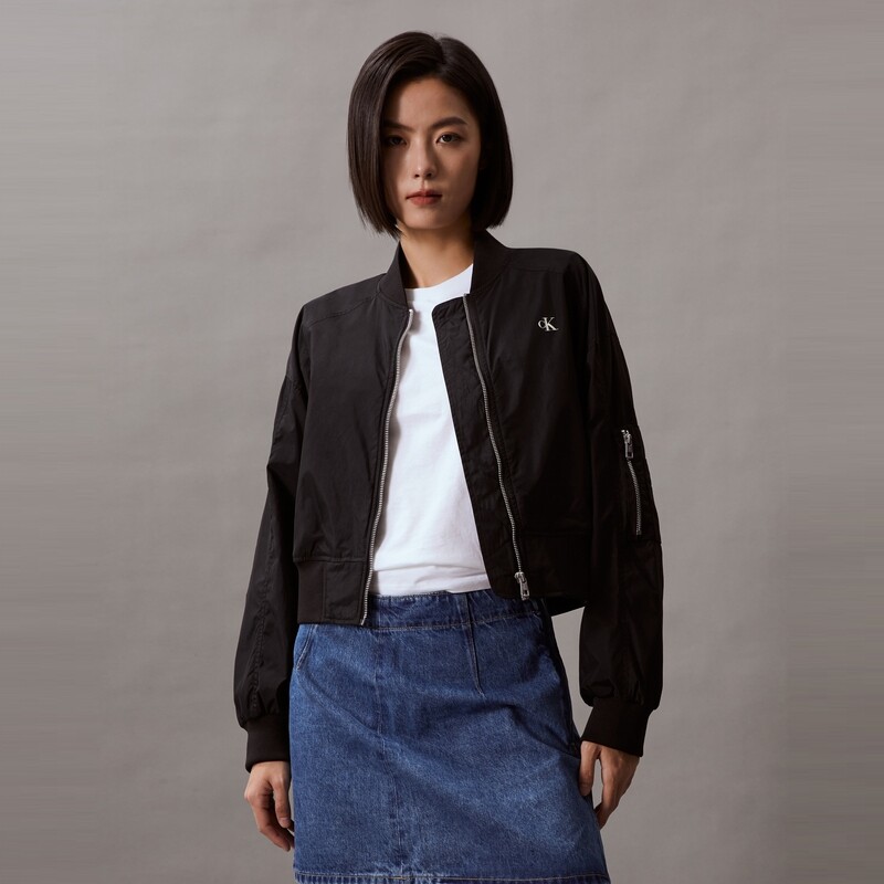 

Куртка-пилот короткая Calvin Klein Jeans женская, белый