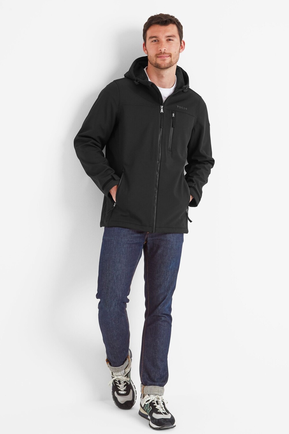 

Мужская куртка Retner Softshell с капюшоном Tog 24, черный