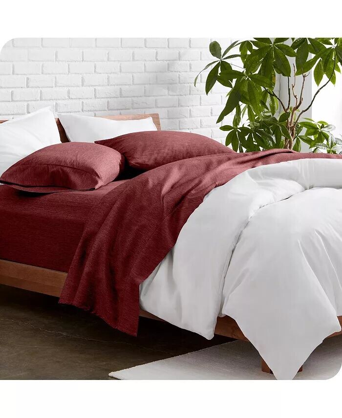 

Комплект ультрамягких простыней с двойной щеткой Bare Home, красный
