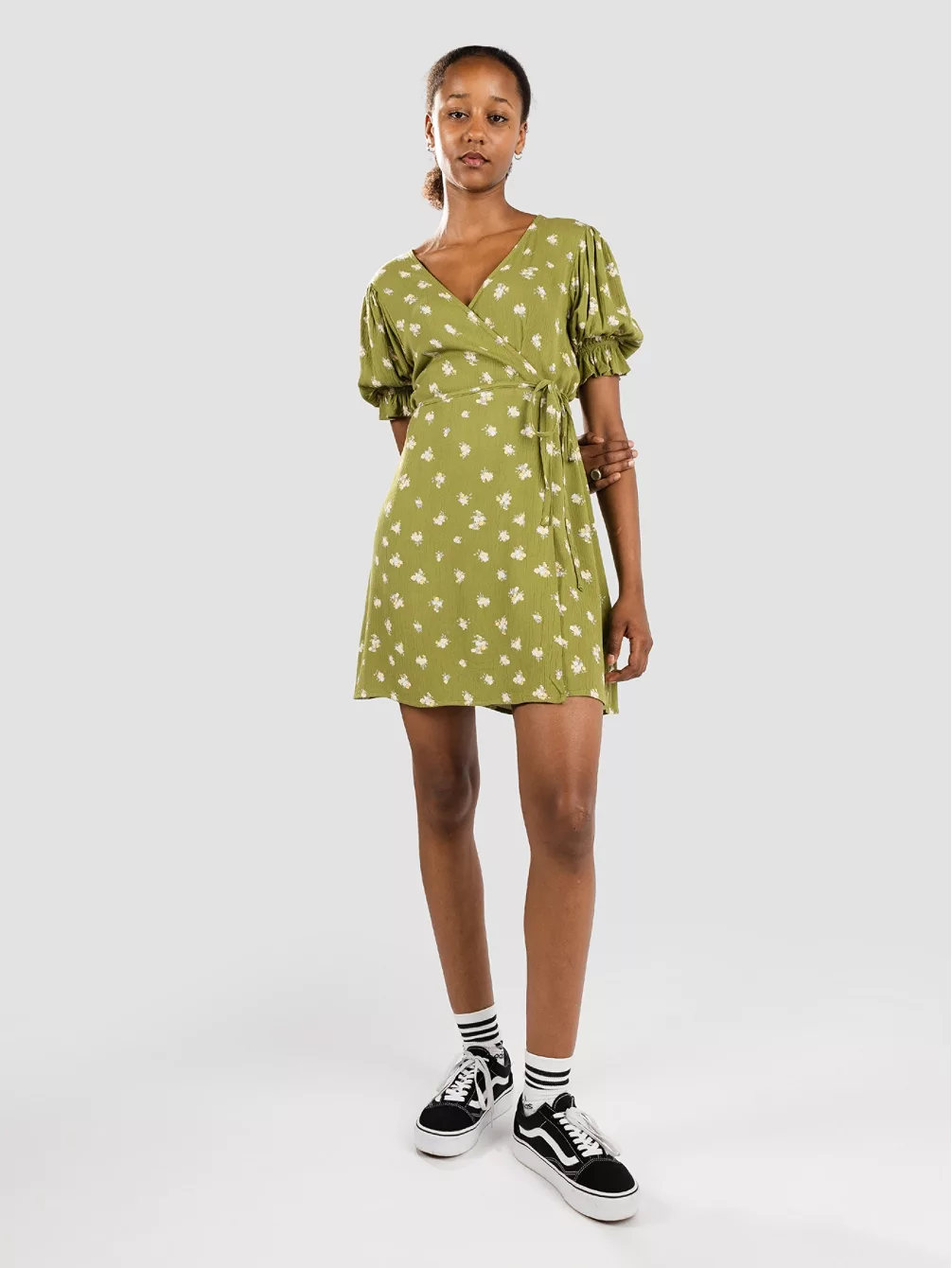 

Платье Chiquita с запахом Billabong, зеленый