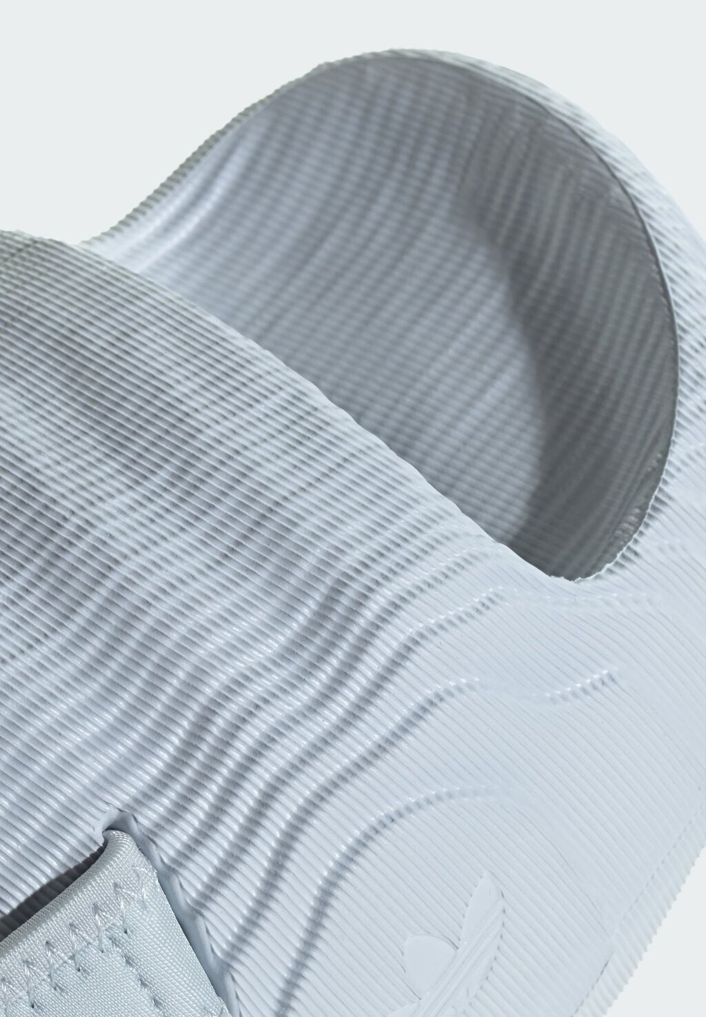 

Босоножки на платформе Lette adidas Originals, Halo Blue Cloud White