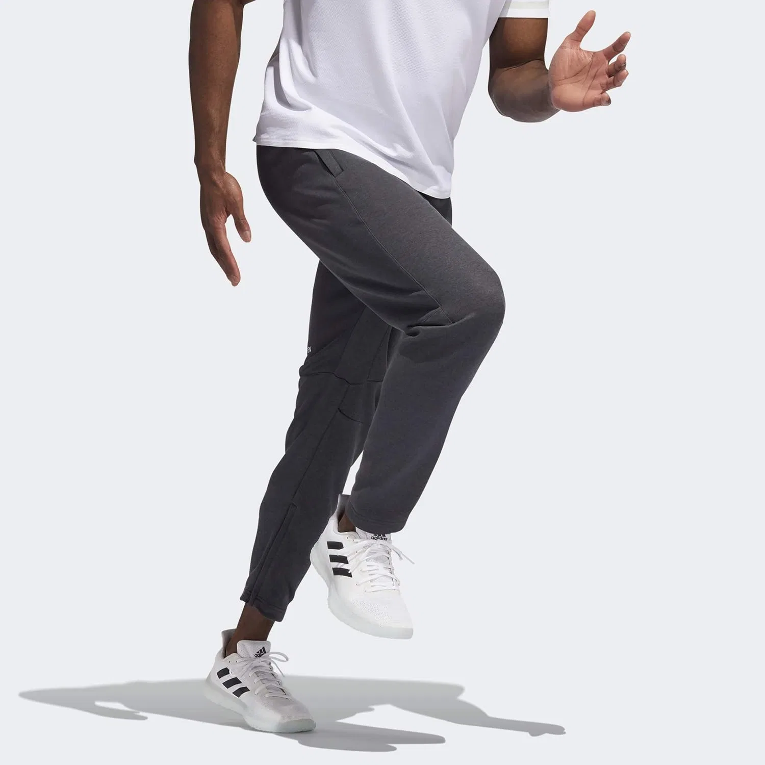Мужские спортивные брюки adidas Urban Performance City Fleece Jogger — фото 4