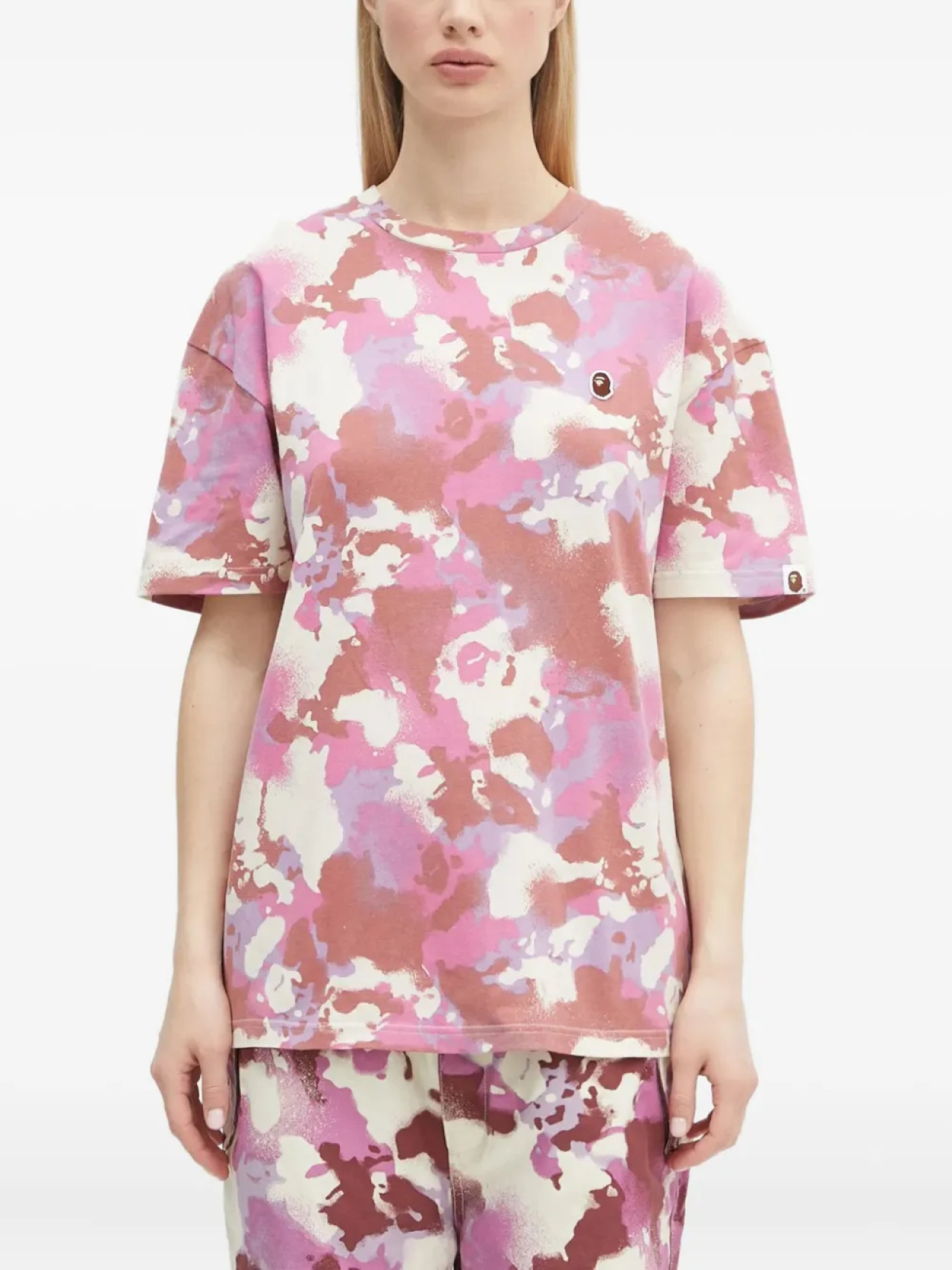

Футболка с камуфляжным принтом BATHING APE A Bathing Ape, розовый