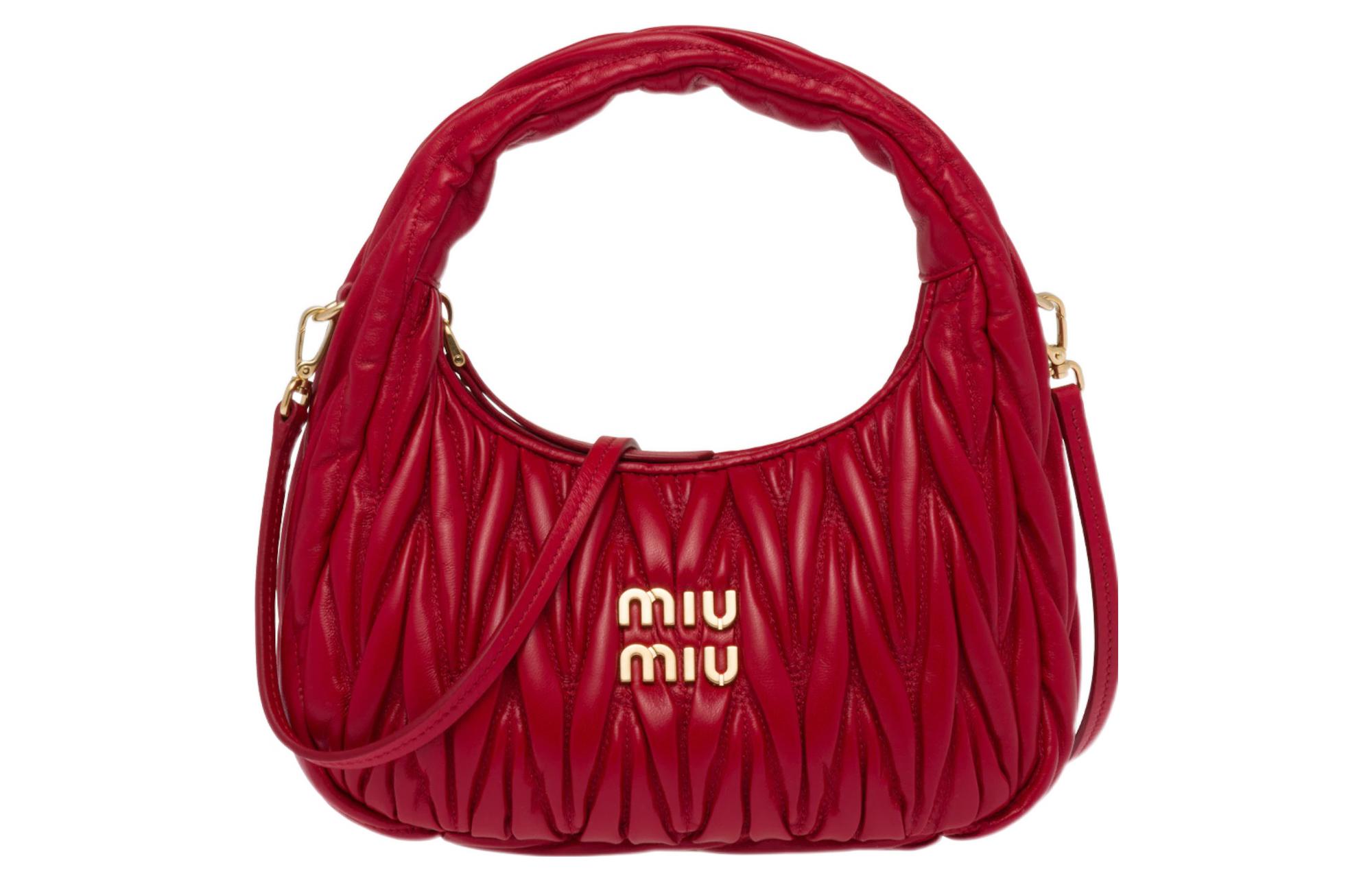 

Красная сумка-хобо из овчины MIU MIU, женская наплечная сумка