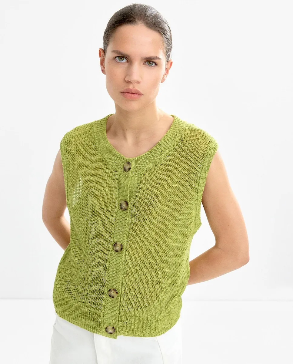 

Женский вязаный жилет с кнопками в однотонном цвете Parfois