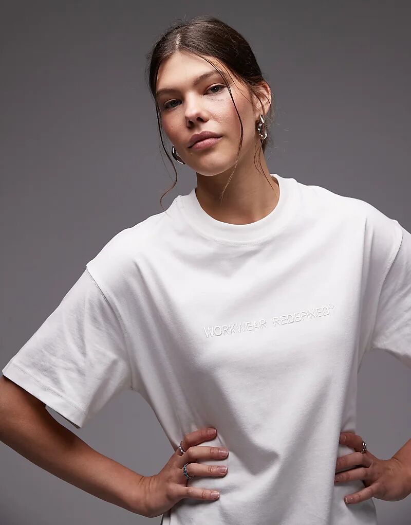 

Футболка свободного кроя с вышитым логотипом CAT WWR плотностью 180 г/м² белого цвета