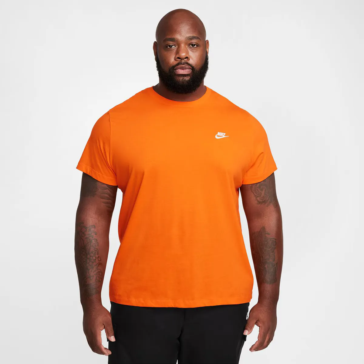 

Мужская футболка Nike Sportswear Club, оранжевый