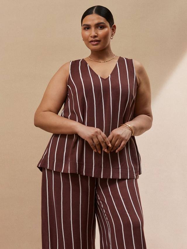 

Топ с V-образным вырезом и полосками Curve Live Unlimited, Brown/Multi