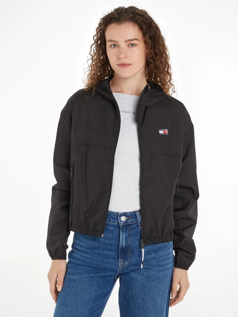 

Ветровка Tommy Jeans "TJW CRP LT CHICAGO", модного укороченного кроя, черный