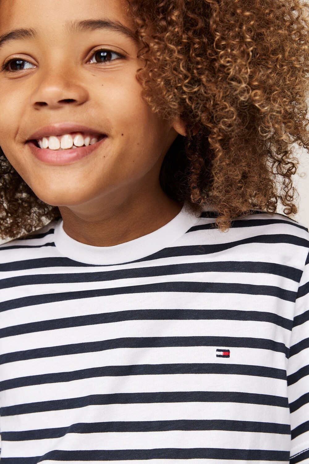 Футболка с коротким рукавом и принтом, упаковка 2 шт Tommy Hilfiger, белый — фото 4