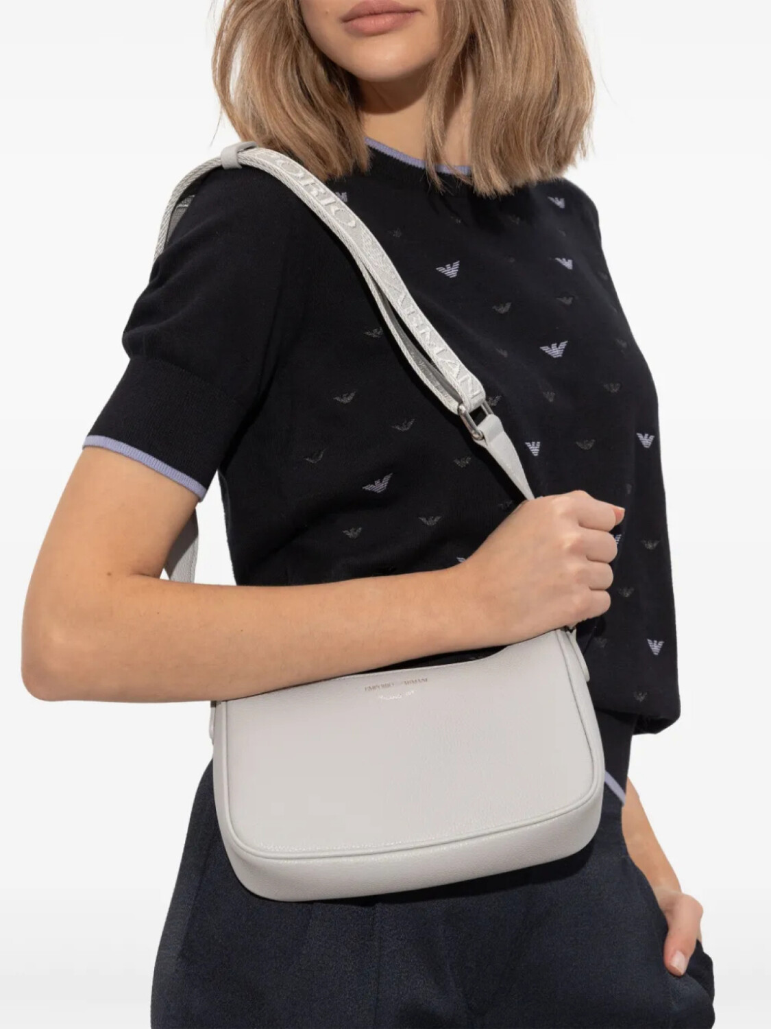 

Сумка через плечо Emporio Armani ASV, серый