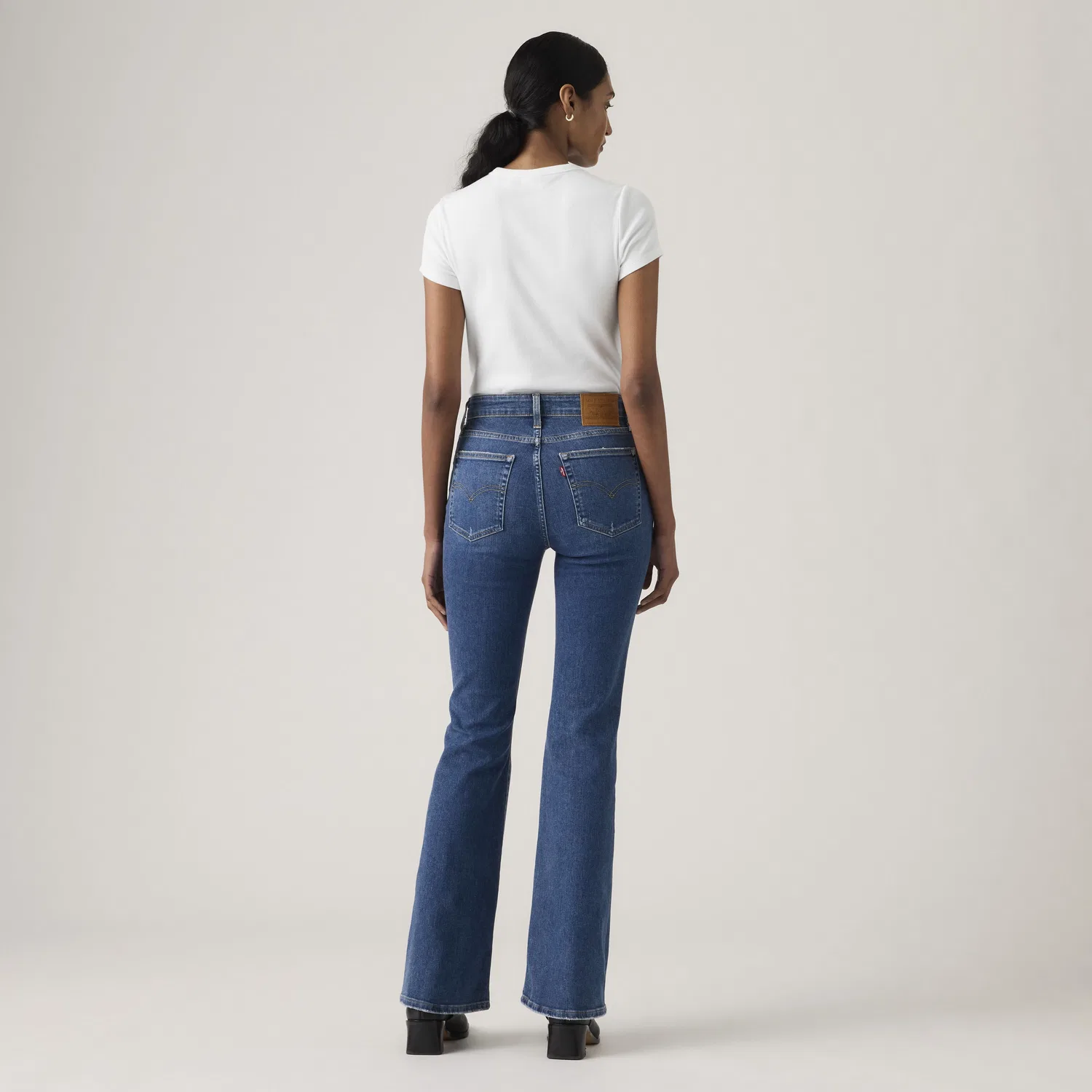 726 Женские джинсы с высокой посадкой и расклешенными штанинами Levi's, Medium Wash — фото 3