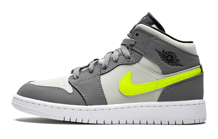 

Кроссовки Jordan 1 Mid GS Gun Smoke Volt