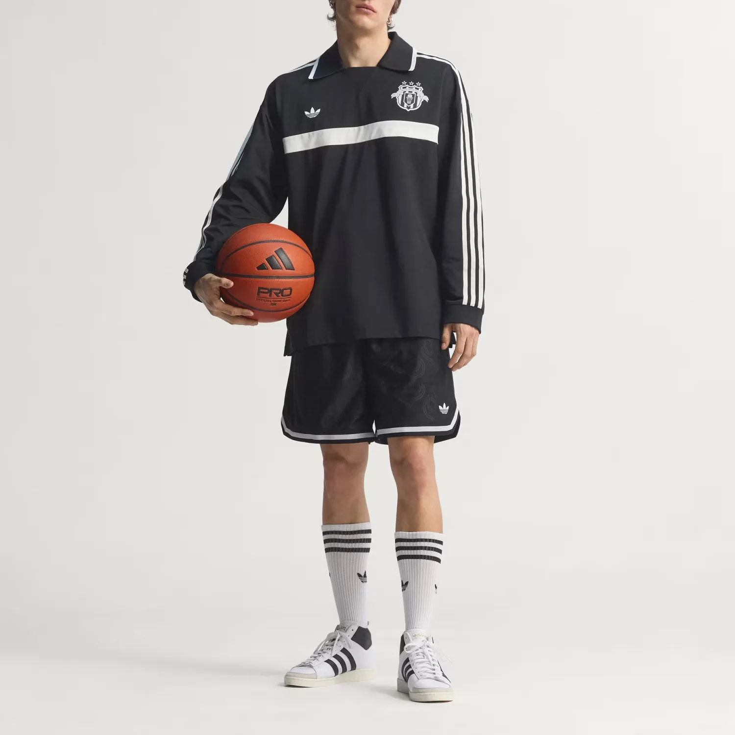 Поло унисекс Adidas Originals, черный — фото 3