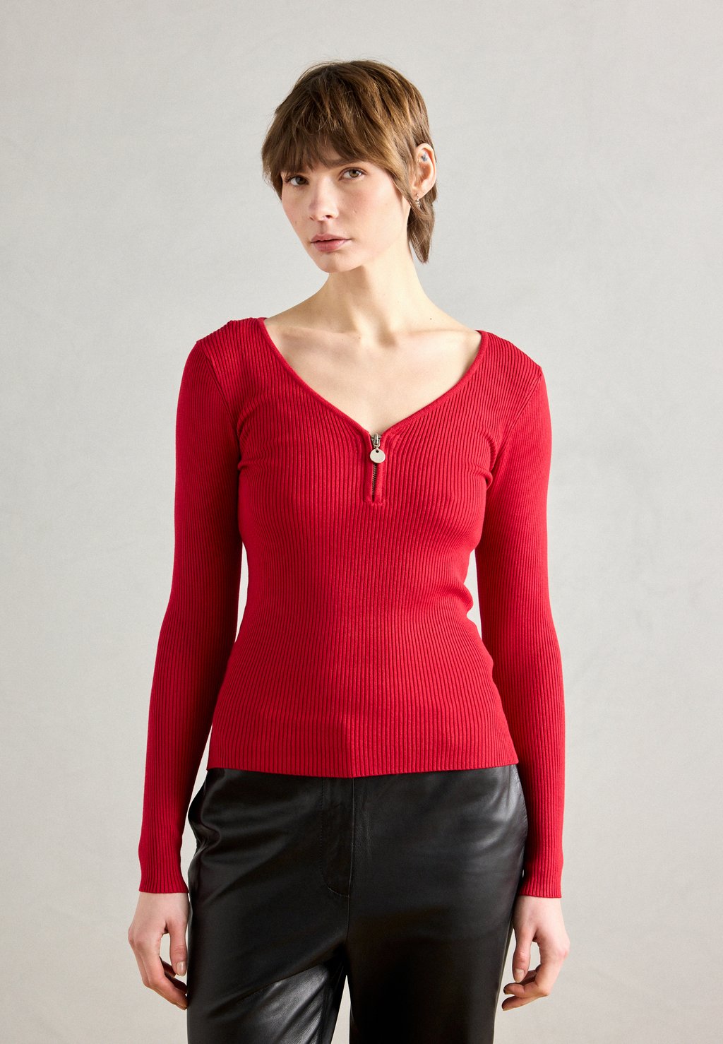 

Свитер Morgan, светло-красный