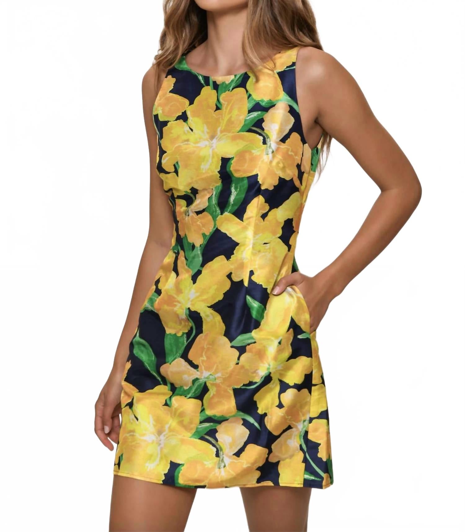 

Платье Ren в синих акварельных орхидеях Hutch