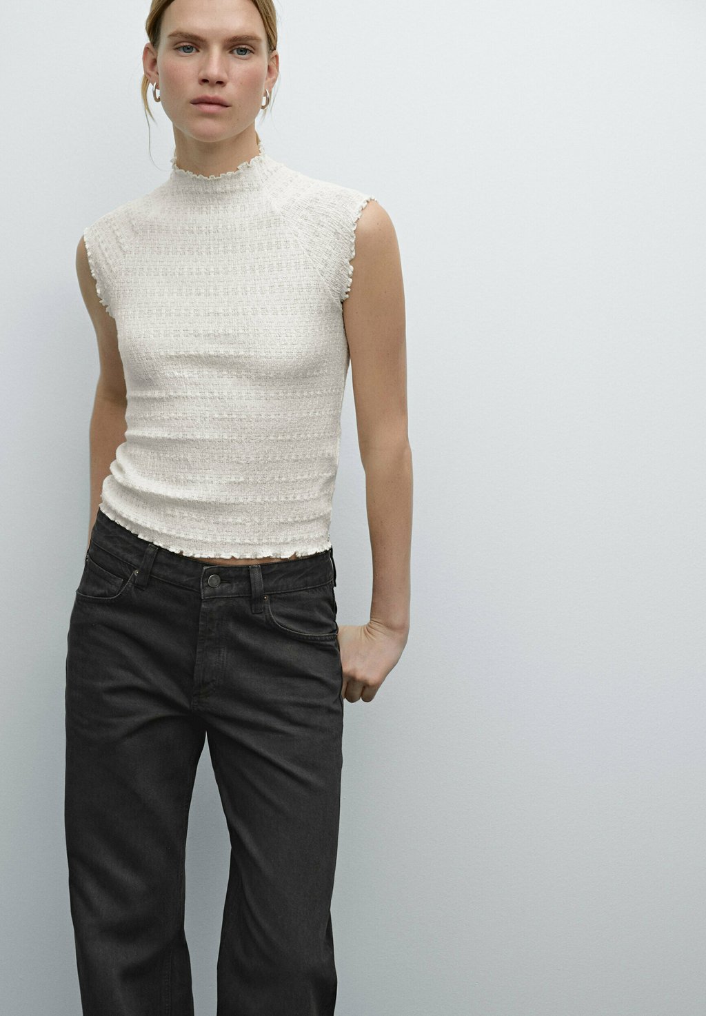 

Блуза TEXTURED RAGLAN SLEEVE Massimo Dutti, бежевый