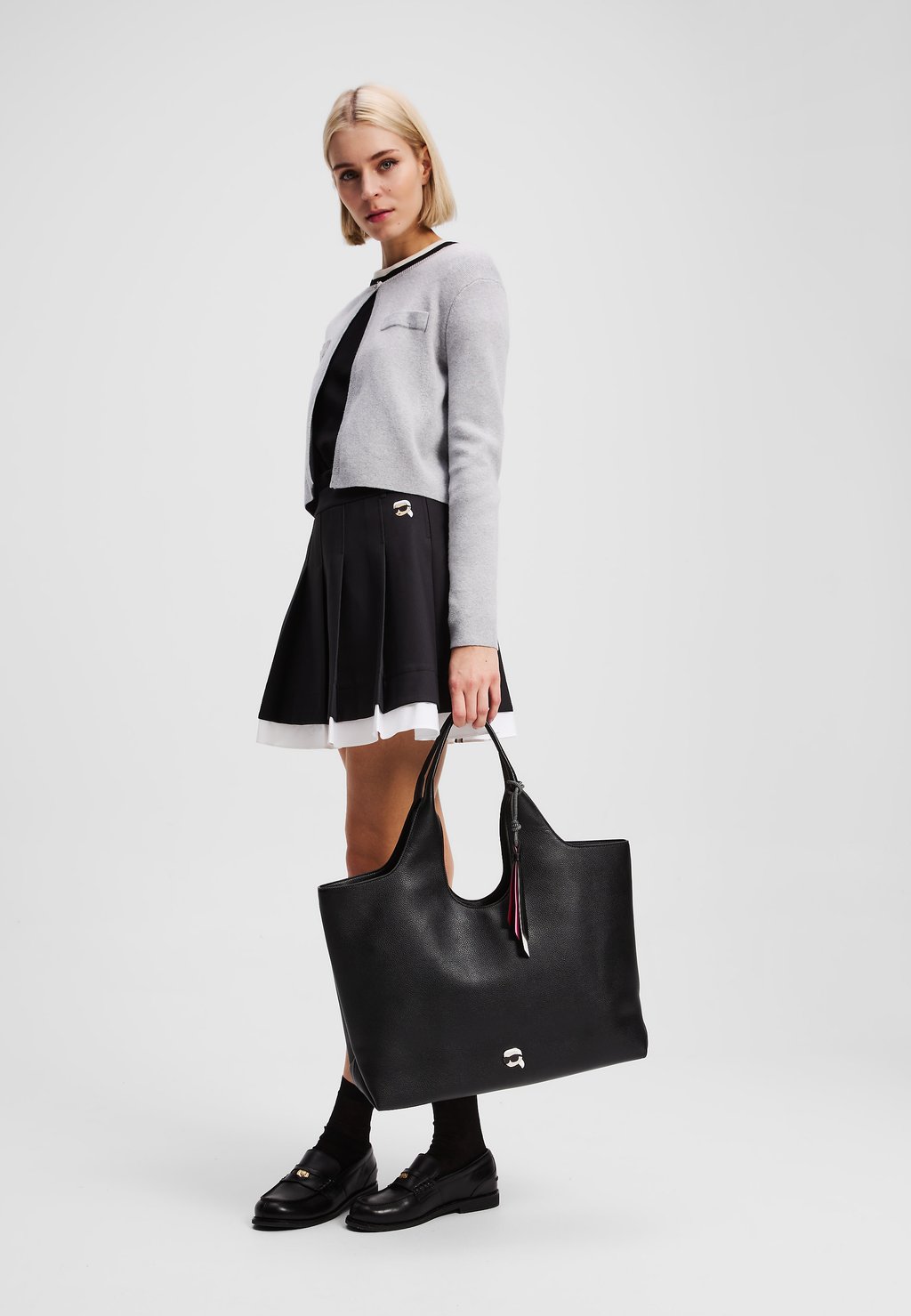 

Сумка-тоут IKON TOTE KARL LAGERFELD, черный