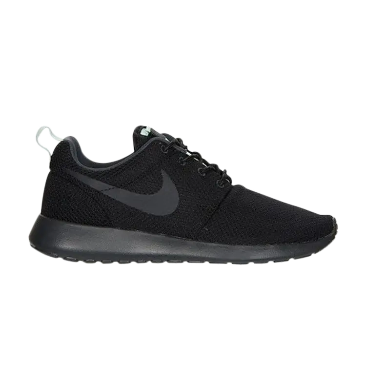 

Кроссовки Nike Wmns Roshe Run, черный