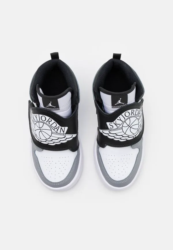 Кроссовки sky jordan 1 hightop Jordan, White/Black/Particle Grey — фото 4